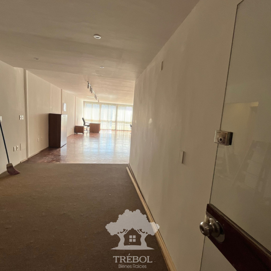 Oficina ID.18 - Venta Oficina Centro Montevideo V 