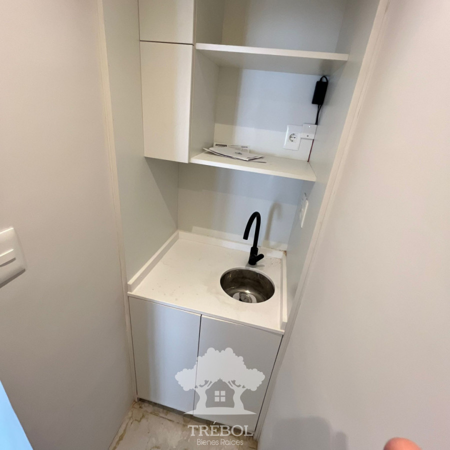 Oficina ID.18 - Venta Oficina Centro Montevideo V 