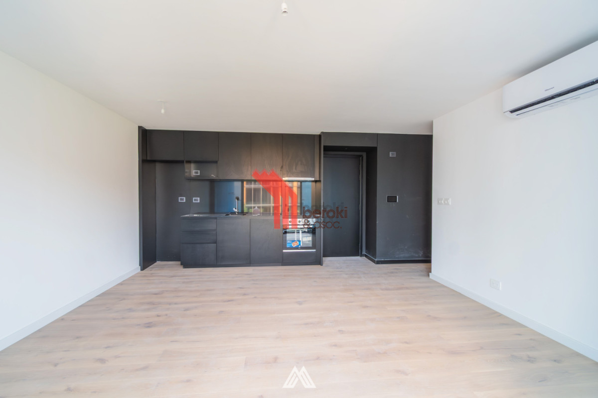 Apartamento ID.147 - 2 dormitorios con vista al jardín en Carrasco