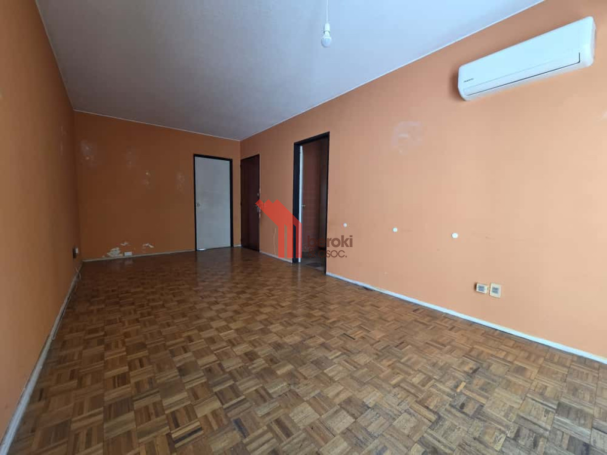 Apartamento ID.86 - Venta Apartamento Centro 2 Dormitorios y Cocina Definida