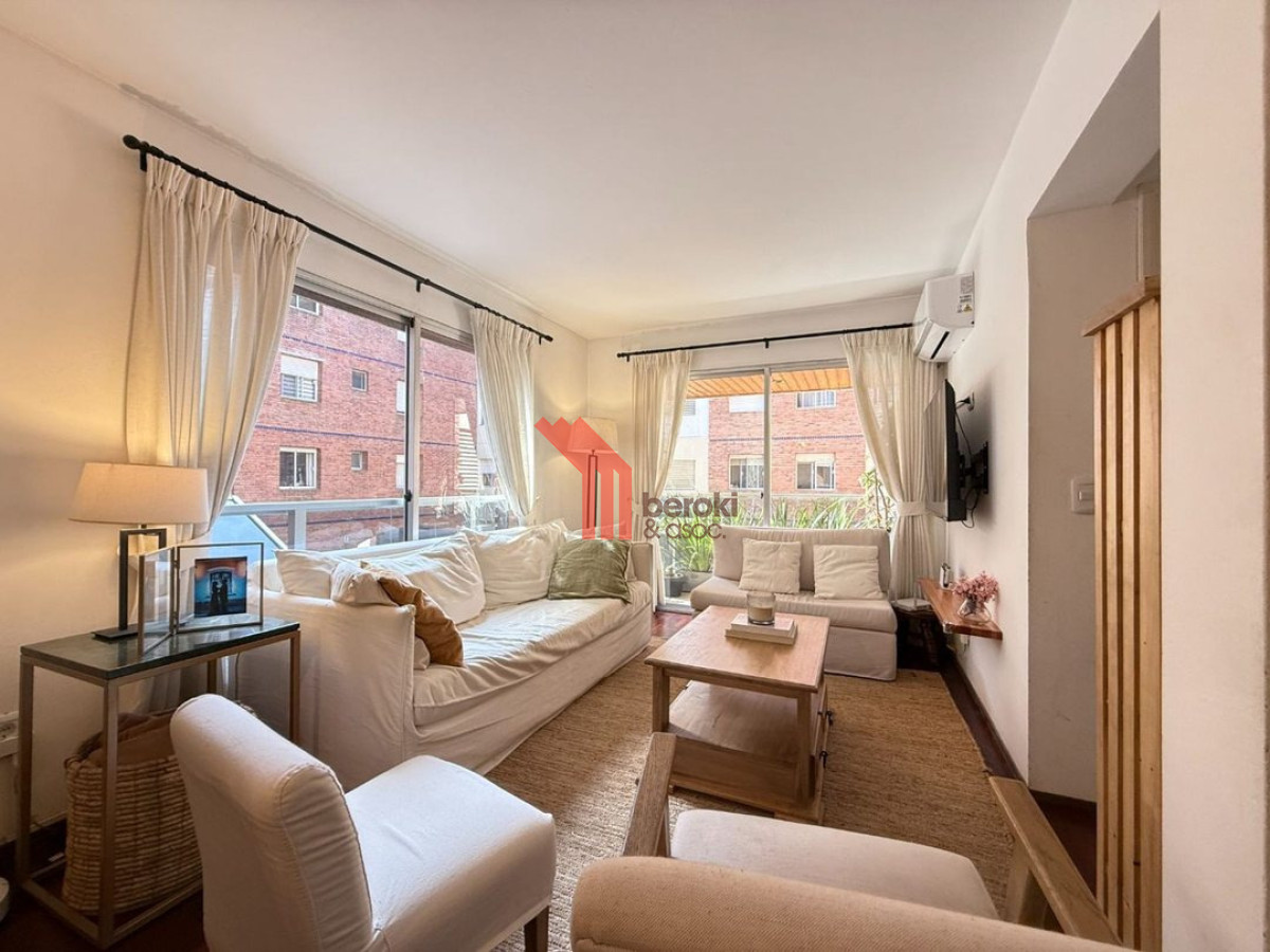 Apartamento ID.55 - Venta Parque Miramar apartamento 4 dormitorios + 2 baños+ cochera 