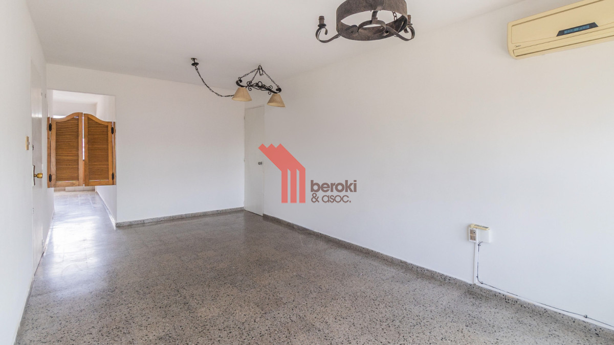 Apartamento ID.84 - ALQUILER APARTAMENTO MALVÍN 3 DORMITORIOS Y GARAJE