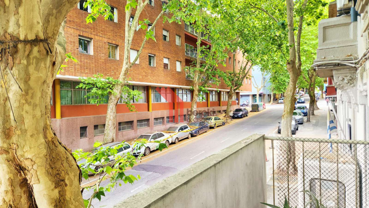 Apartamento ID.88 - Venta Apartamento 3 Dormitorios 2 Baños Centro