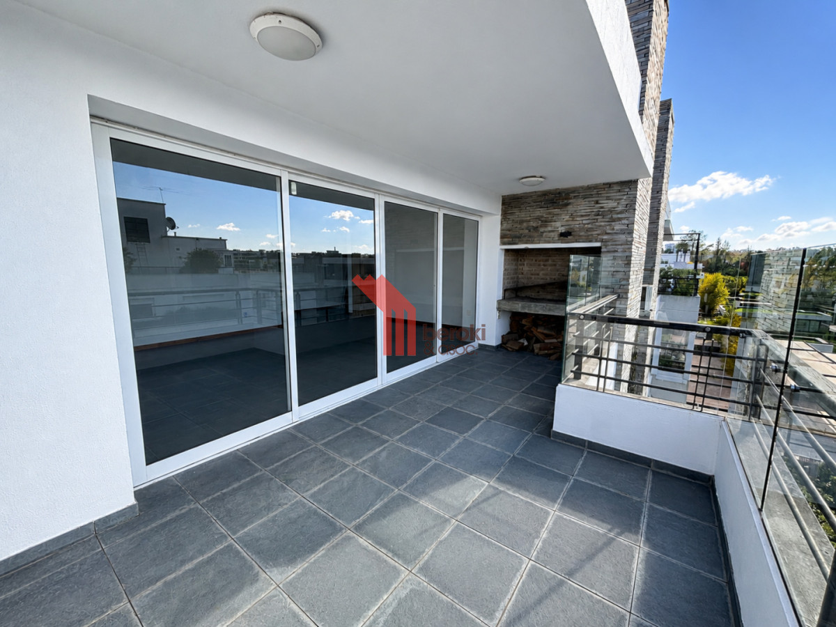 Apartamento ID.225 - Alquiler de apartamento de 3 dormitorios y 2 baños en Parque Miramar, próximo a Carrasco, con amenities premium y acceso al lago