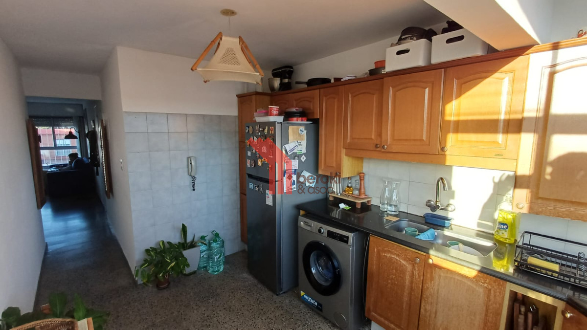 Apartamento ID.84 - ALQUILER APARTAMENTO MALVÍN 3 DORMITORIOS Y GARAJE