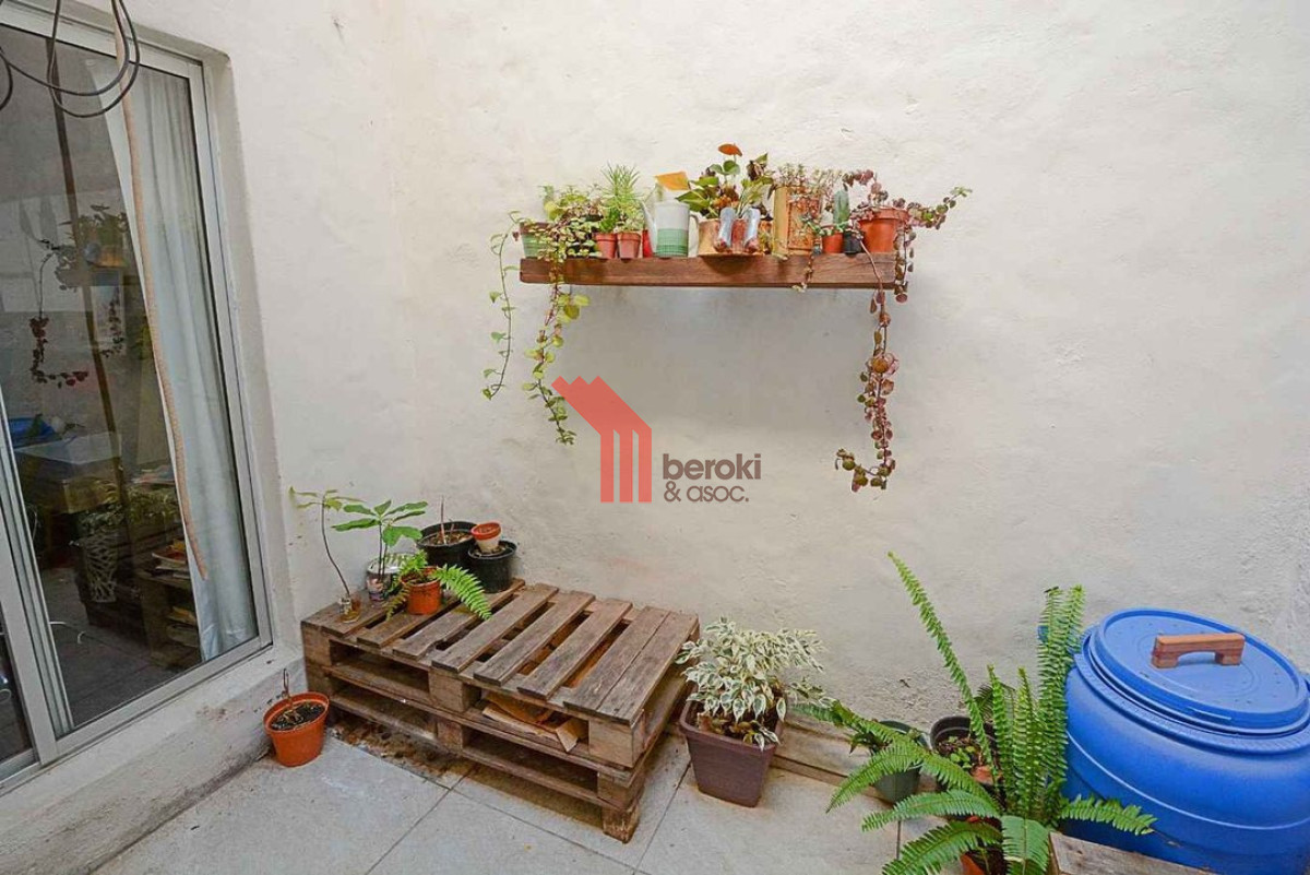 Apartamento ID.59 - Venta apartamento de 2 dormitorios más escritorio con patio , azotea CON RENTA