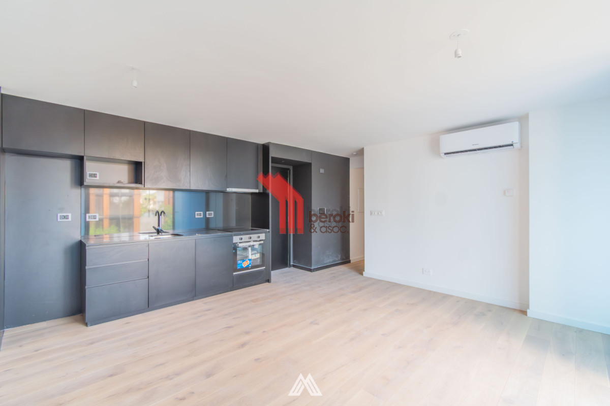Apartamento ID.147 - 2 dormitorios con vista al jardín en Carrasco