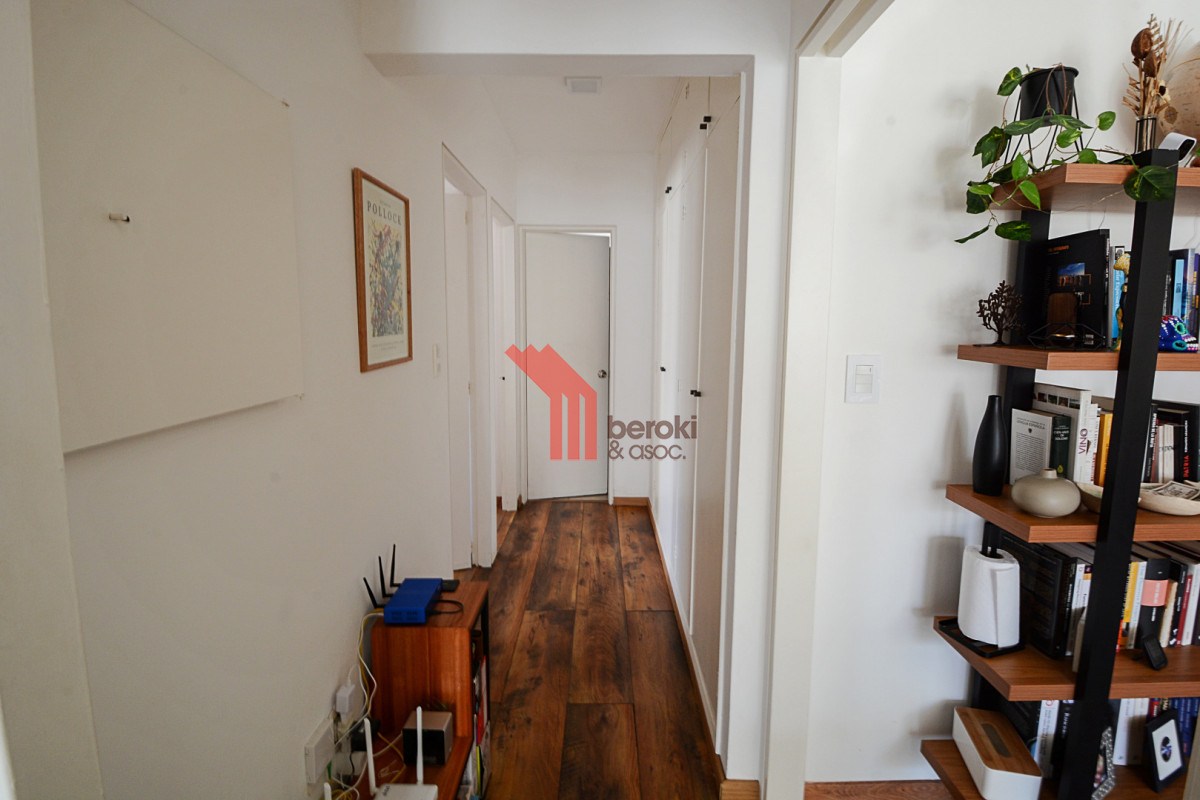 Apartamento ID.95 - Venta apto 2 dormitorios 2 baños y cochera en Pocitos