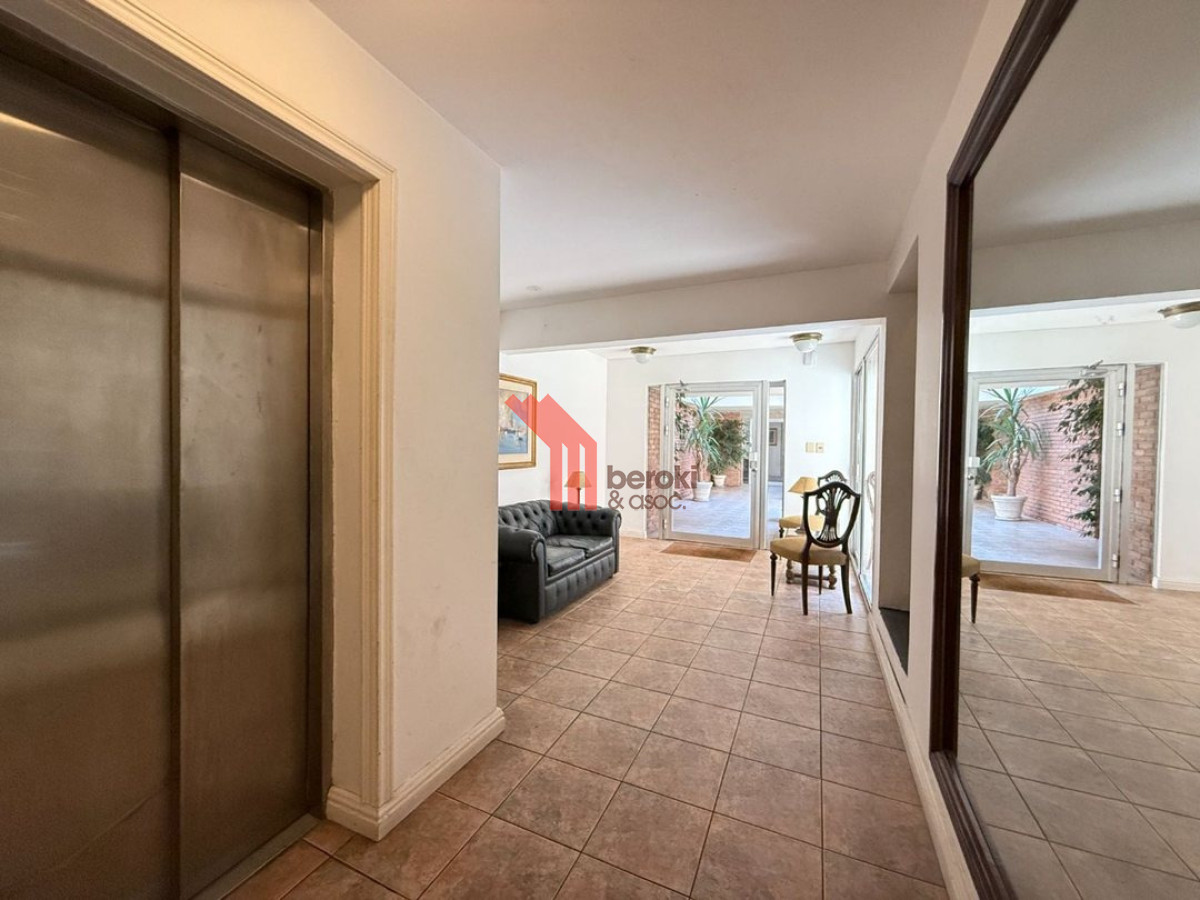 Apartamento ID.55 - Venta Parque Miramar apartamento 4 dormitorios + 2 baños+ cochera 