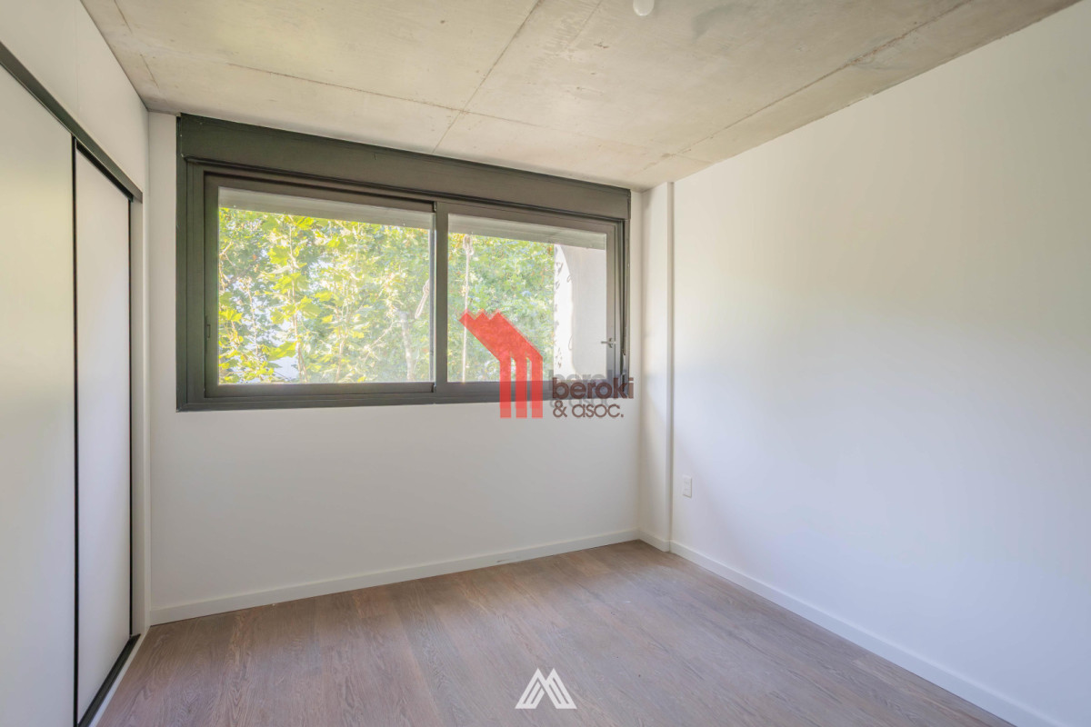 Apartamento ID.157 - VENTA APTO 1 DORM CORDON SUR PARRILLERO Y GARAJE CON BOX