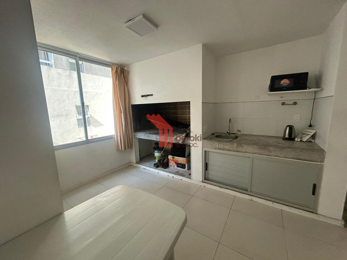 Apartamento ID.230 - Venta Apartamento 2 Dormitorios Brazo Oriental garaje y Barbacoa