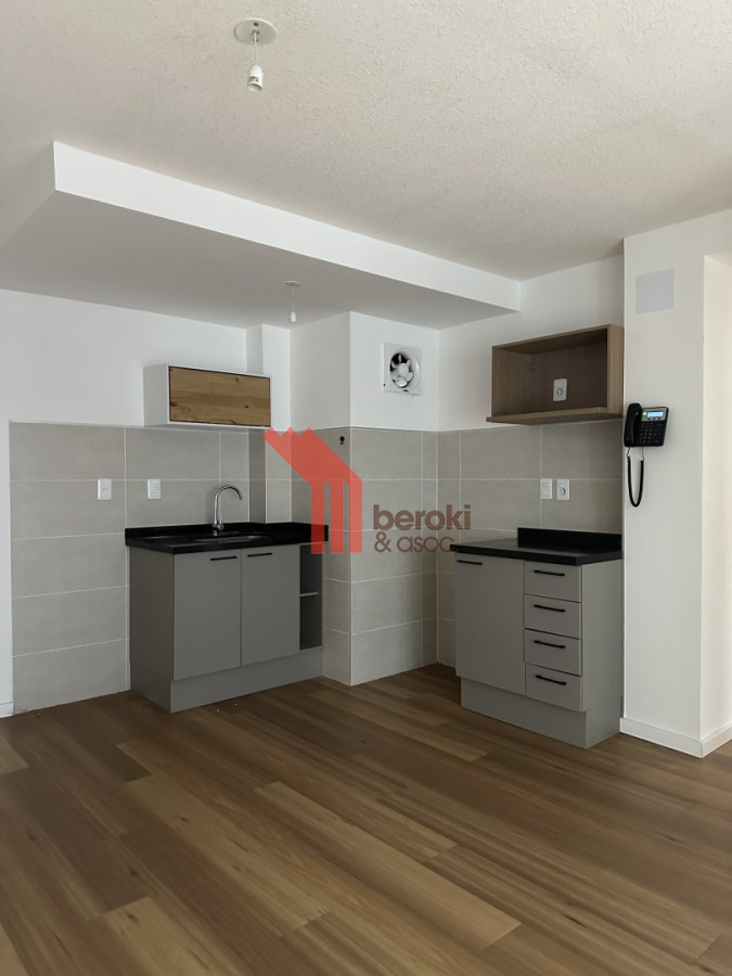 Apartamento ID.181 - Alquiler apartamento 2 dormitorios, Balcón, Garaje.