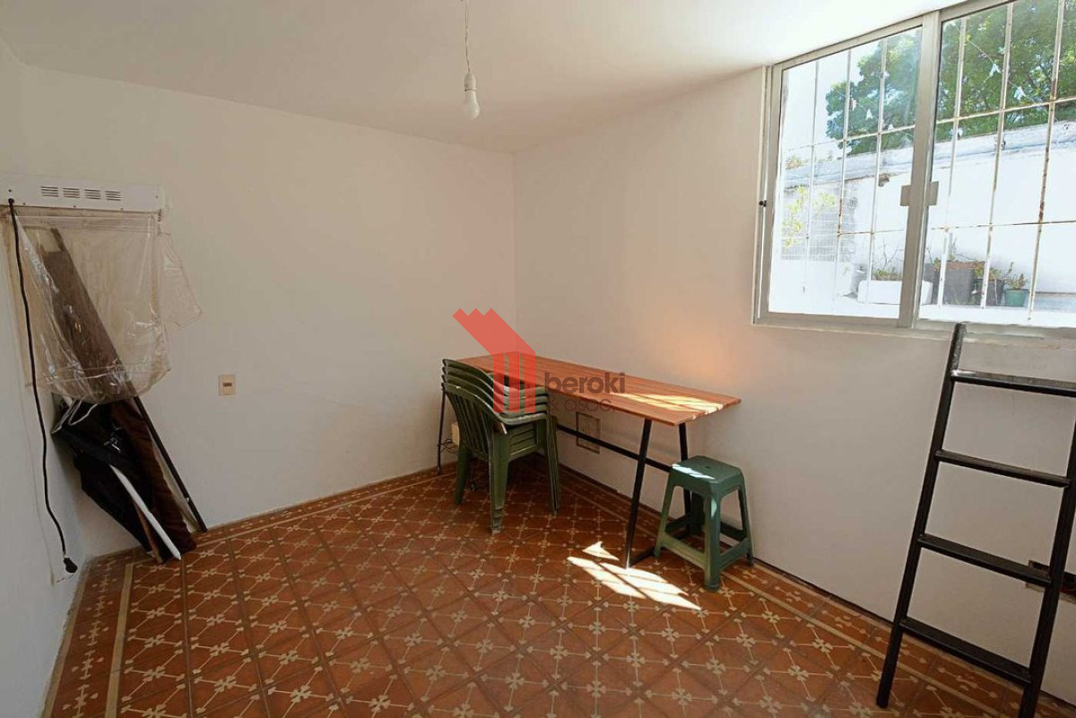 Apartamento ID.59 - Venta apartamento de 2 dormitorios más escritorio con patio , azotea CON RENTA