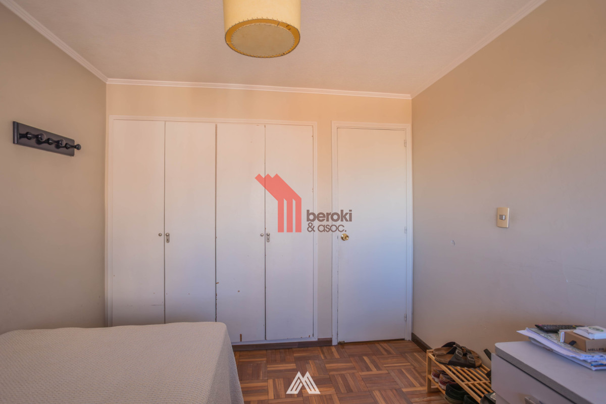 Apartamento ID.224 - Venta apartamento 4 dormitorios en Pocitos balcón, estar, terraza lavadero serv completo
