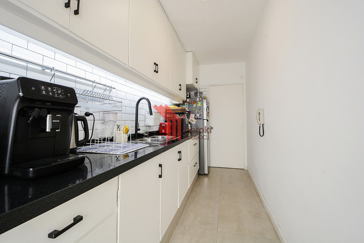 Apartamento ID.95 - Venta apto 2 dormitorios 2 baños y cochera en Pocitos