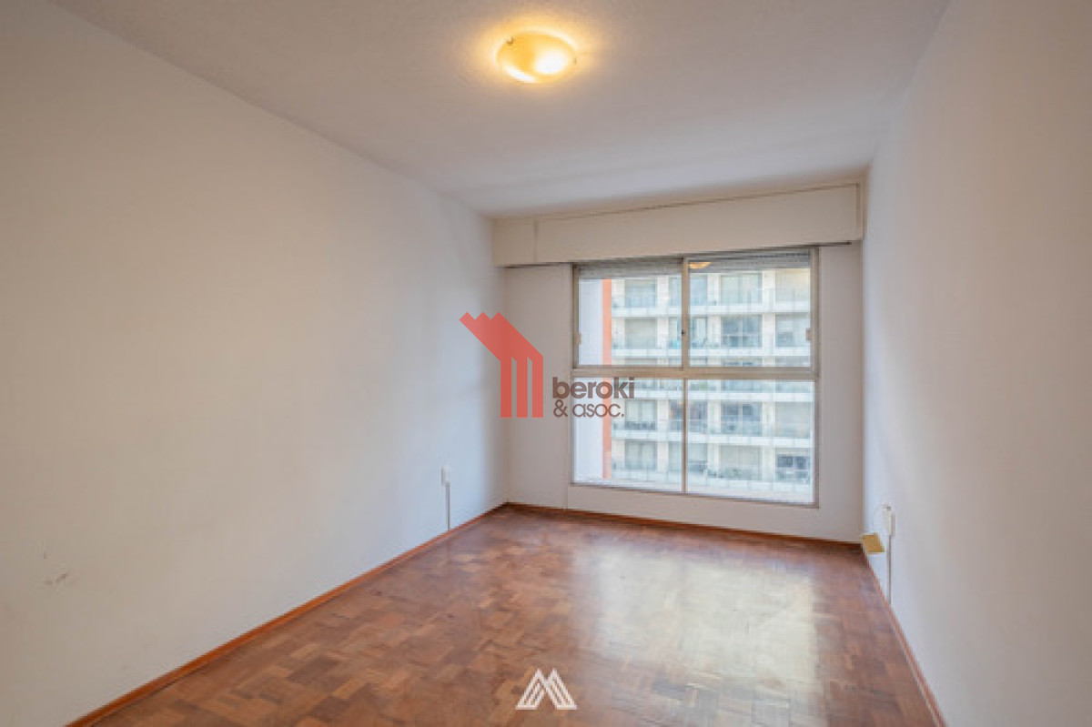 Apartamento ID.9 - Alquiler Apartamento Punta Carretas Con Cochera