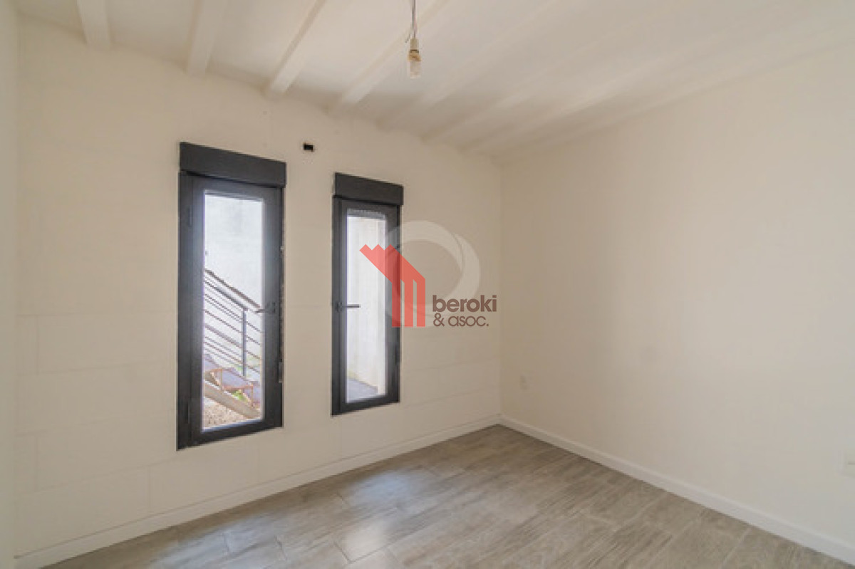 Apartamento ID.8 - Venta Apartamento 2 Dormitorios Centro Con Barbacoa