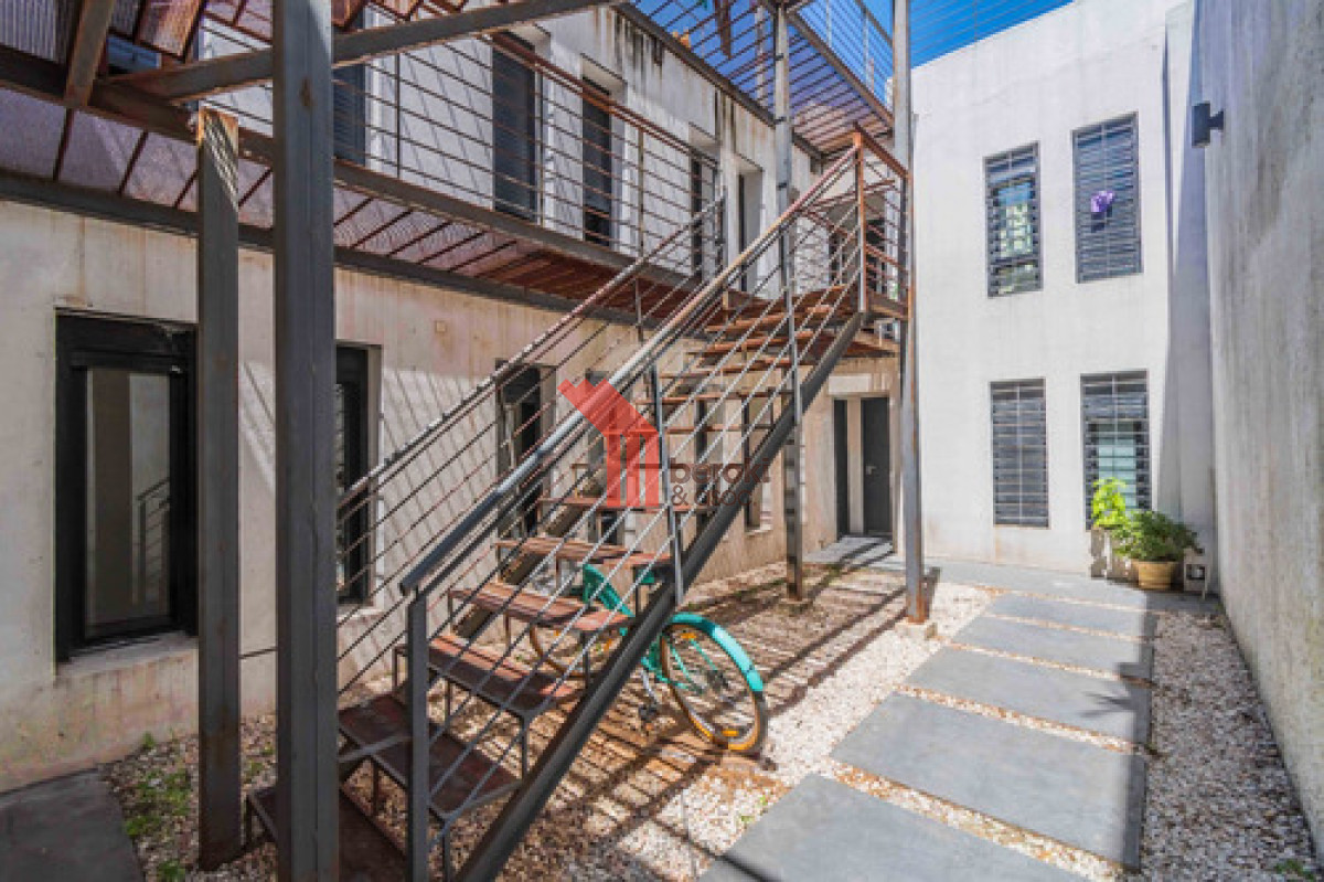 Apartamento ID.8 - Venta Apartamento 2 Dormitorios Centro Con Barbacoa