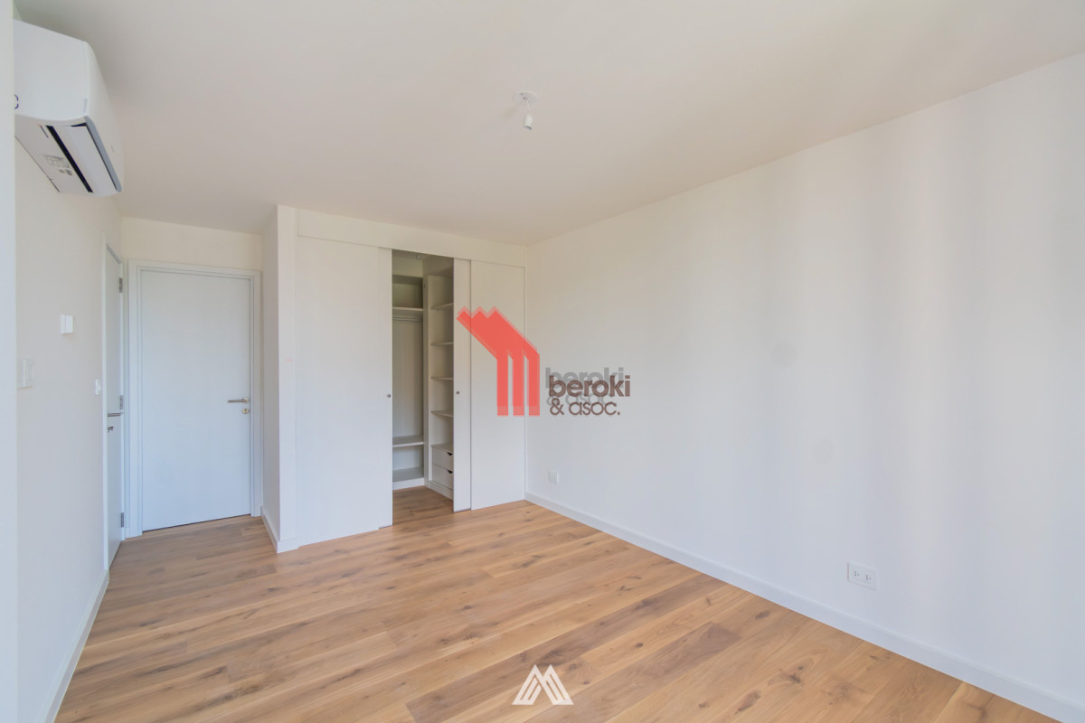 Apartamento ID.147 - 2 dormitorios con vista al jardín en Carrasco