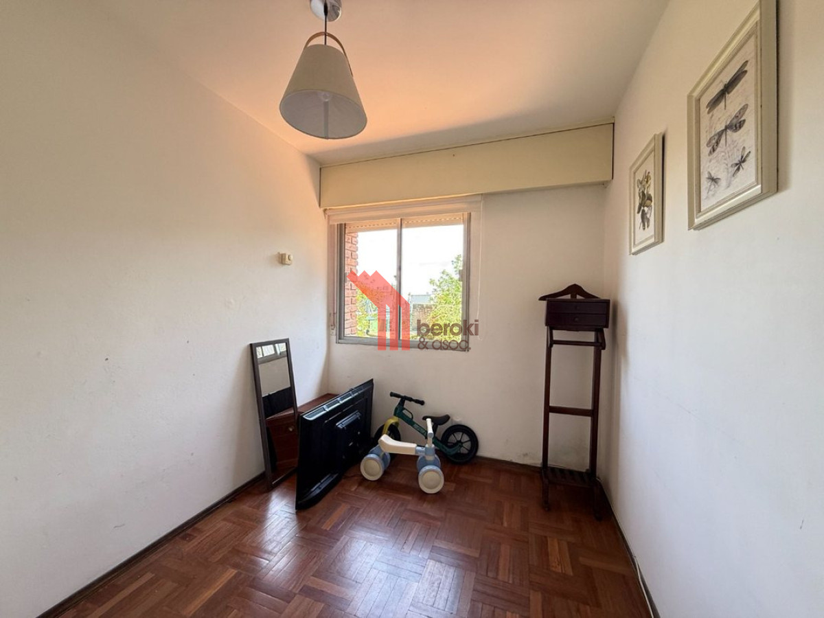 Apartamento ID.55 - Venta Parque Miramar apartamento 4 dormitorios + 2 baños+ cochera 
