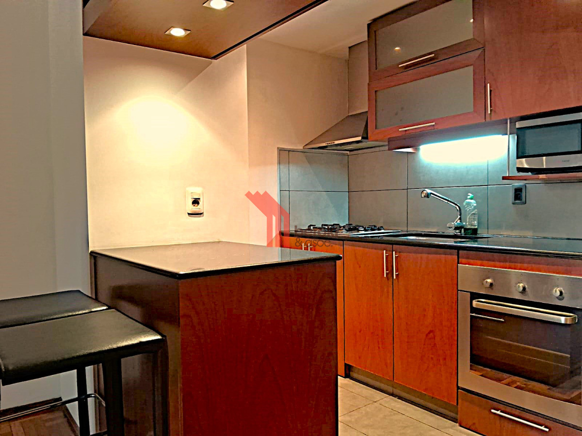 Apartamento ID.30 - Alquiler apartamento 1 dormitorio con balcón