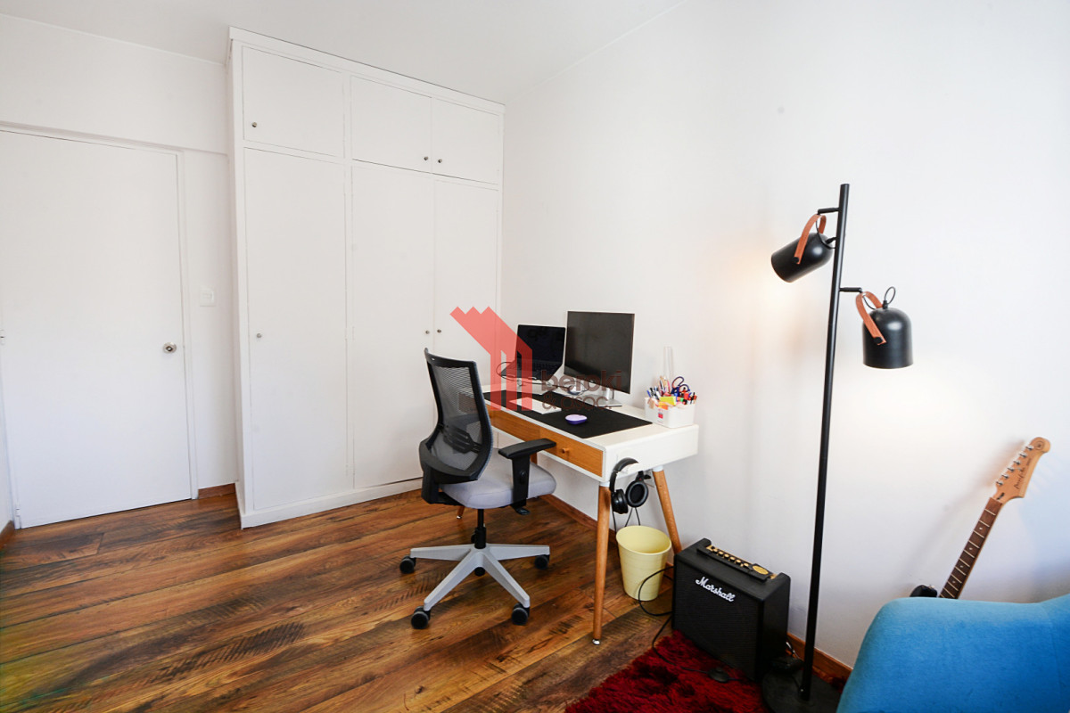 Apartamento ID.95 - Venta apto 2 dormitorios 2 baños y cochera en Pocitos