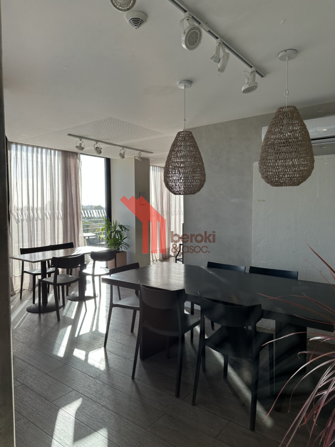 Apartamento ID.181 - Alquiler apartamento 2 dormitorios, Balcón, Garaje.