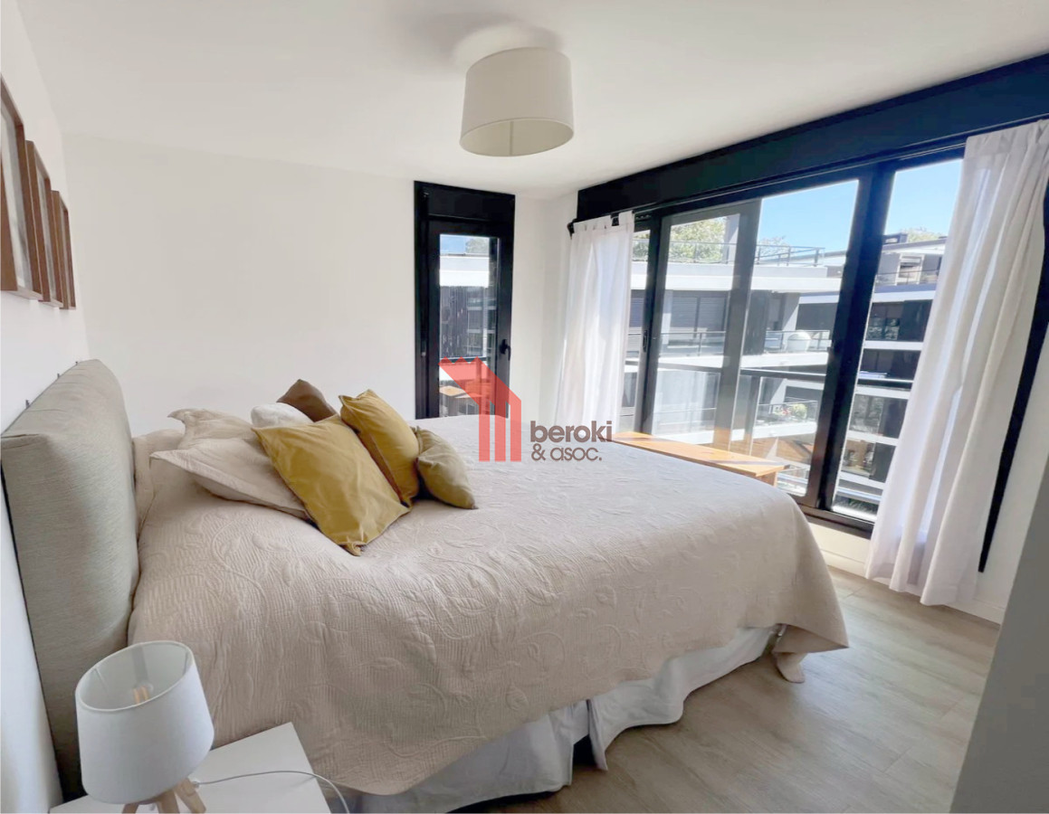 Apartamento ID.120 - Venta Apartamento 2 Dormitorios Punta Gorda Garage