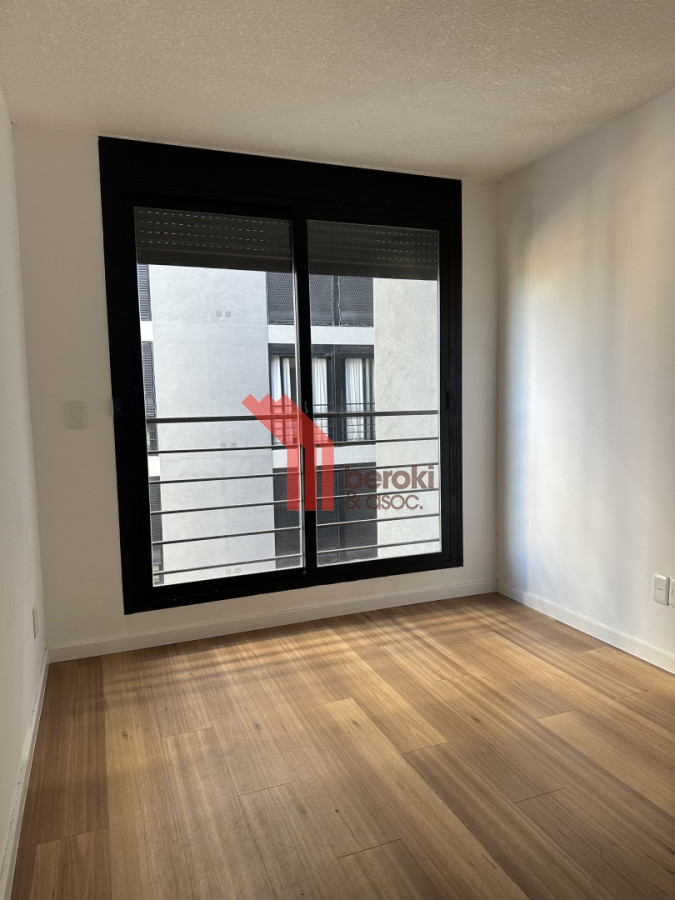 Apartamento ID.207 - Alquiler 1 dormitorio, escritorio, balcón. La Blanqueada.