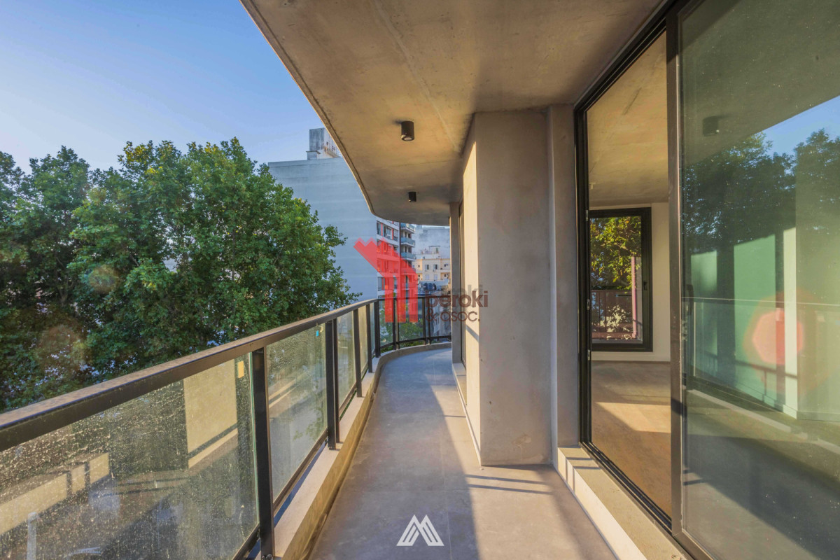 Apartamento ID.157 - VENTA APTO 1 DORM CORDON SUR PARRILLERO Y GARAJE CON BOX