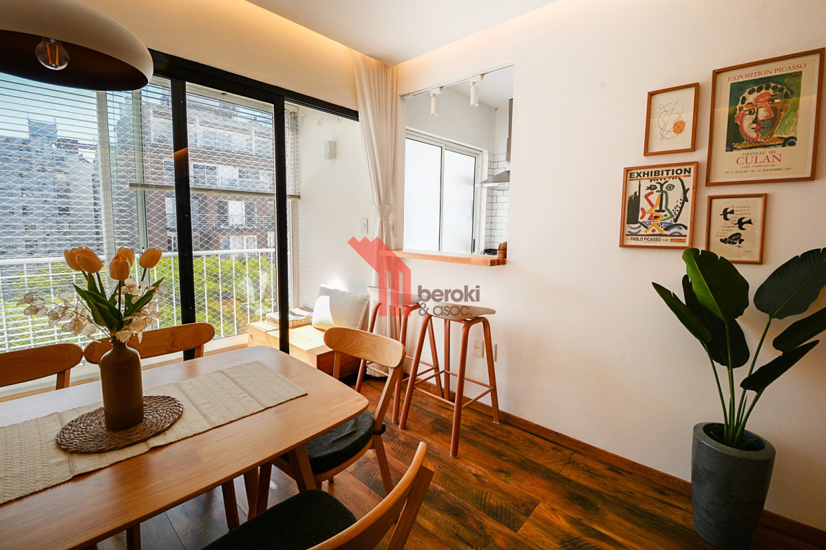 Apartamento ID.95 - Venta apto 2 dormitorios 2 baños y cochera en Pocitos