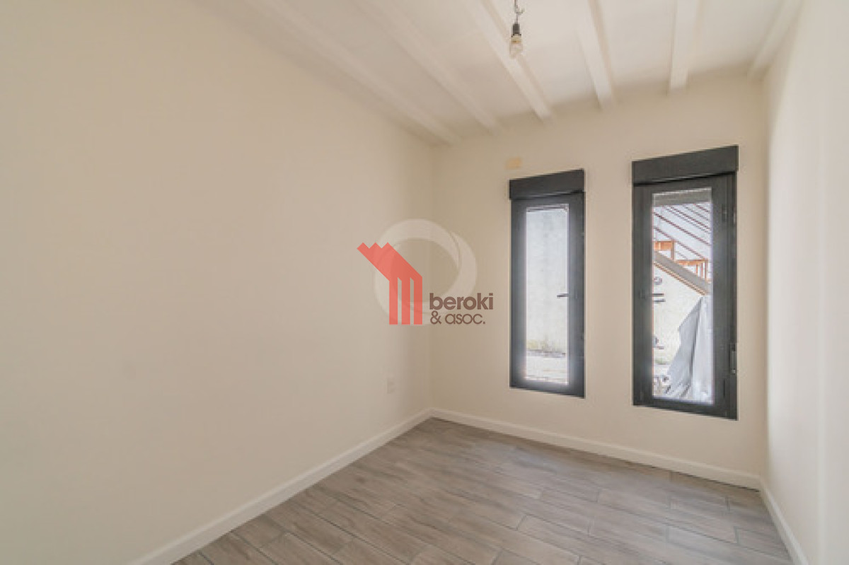 Apartamento ID.8 - Venta Apartamento 2 Dormitorios Centro Con Barbacoa