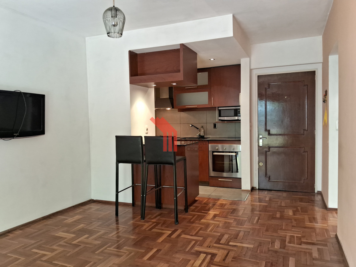 Apartamento ID.30 - Alquiler apartamento 1 dormitorio con balcón