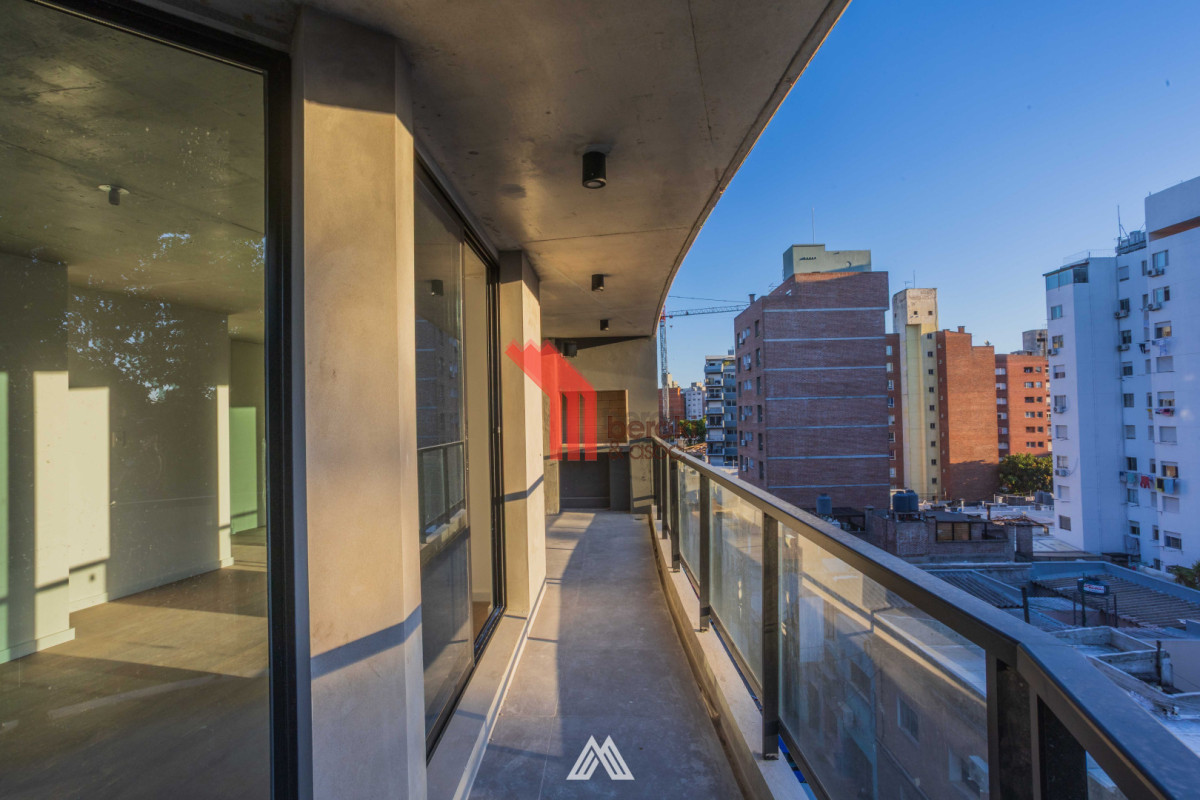 Apartamento ID.157 - VENTA APTO 1 DORM CORDON SUR PARRILLERO Y GARAJE CON BOX