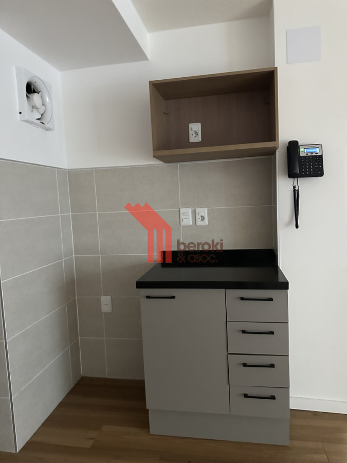 Apartamento ID.181 - Alquiler apartamento 2 dormitorios, Balcón, Garaje.