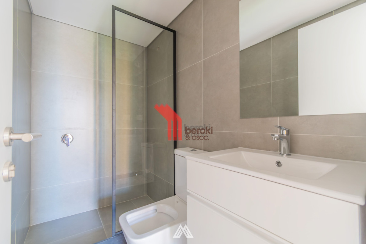 Apartamento ID.147 - 2 dormitorios con vista al jardín en Carrasco