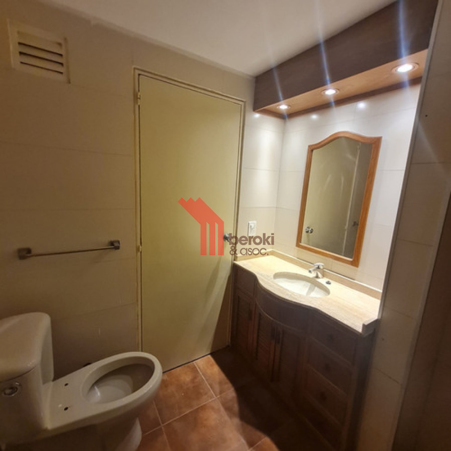 Apartamento ID.3 - Apartamento En Alquiler 3 Dormitorios 2 Baños En Pocitos
