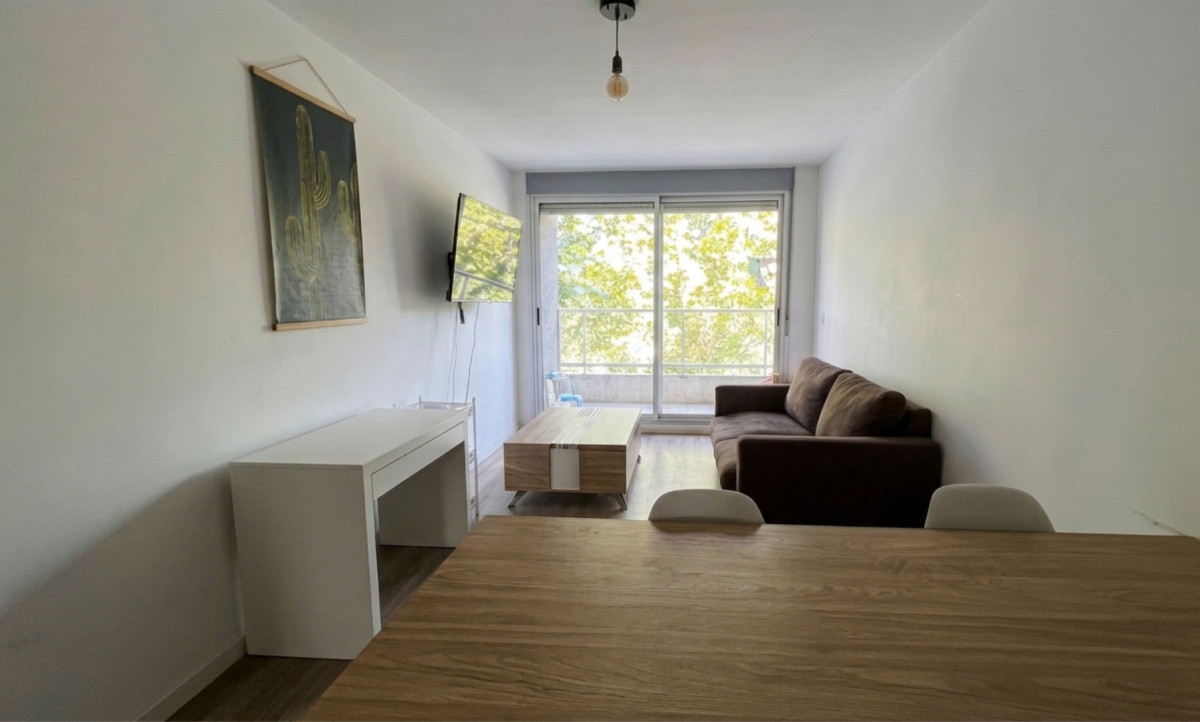 Venta Apartamento 2 Dormitorios Brazo Oriental garaje y Barbacoa