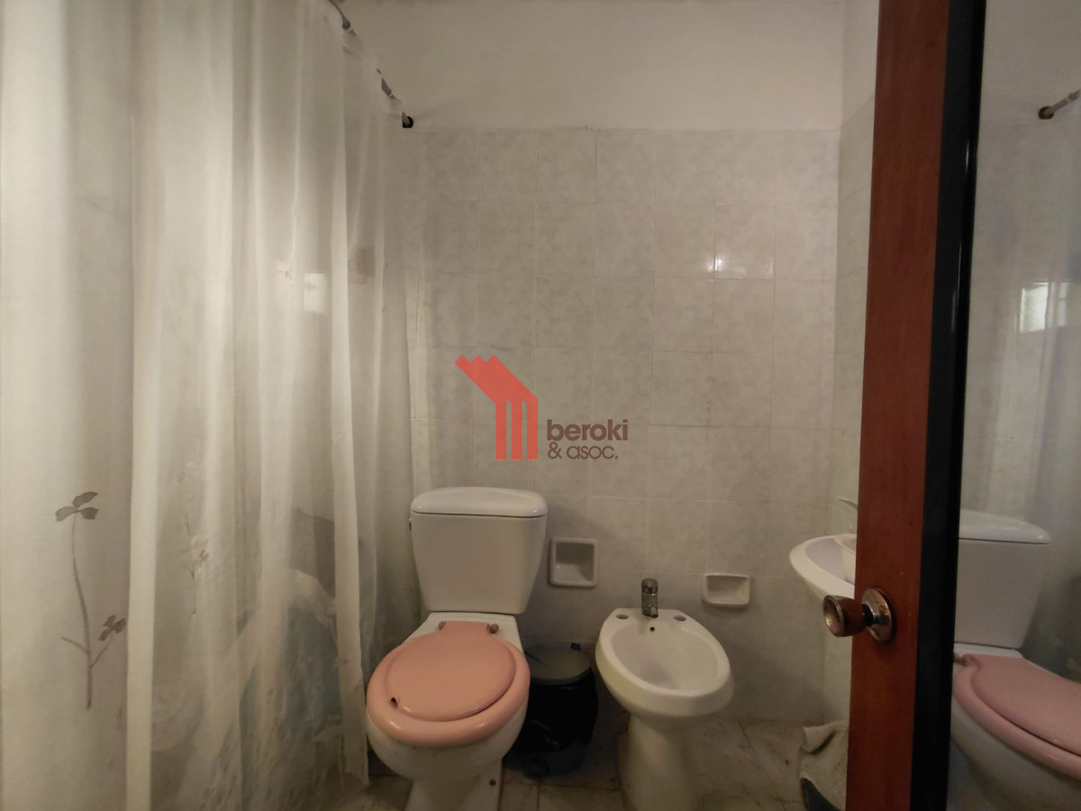 Casa ID.196 - Venta Casa 4 dormitorios, 2 baños, Santa Ana, Canelones