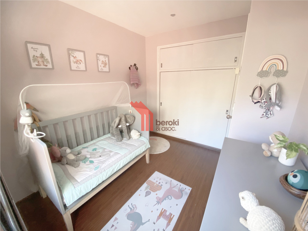 Casa ID.115 - Venta Casa Malvin 4 Dormitorios 3 Baños Garage