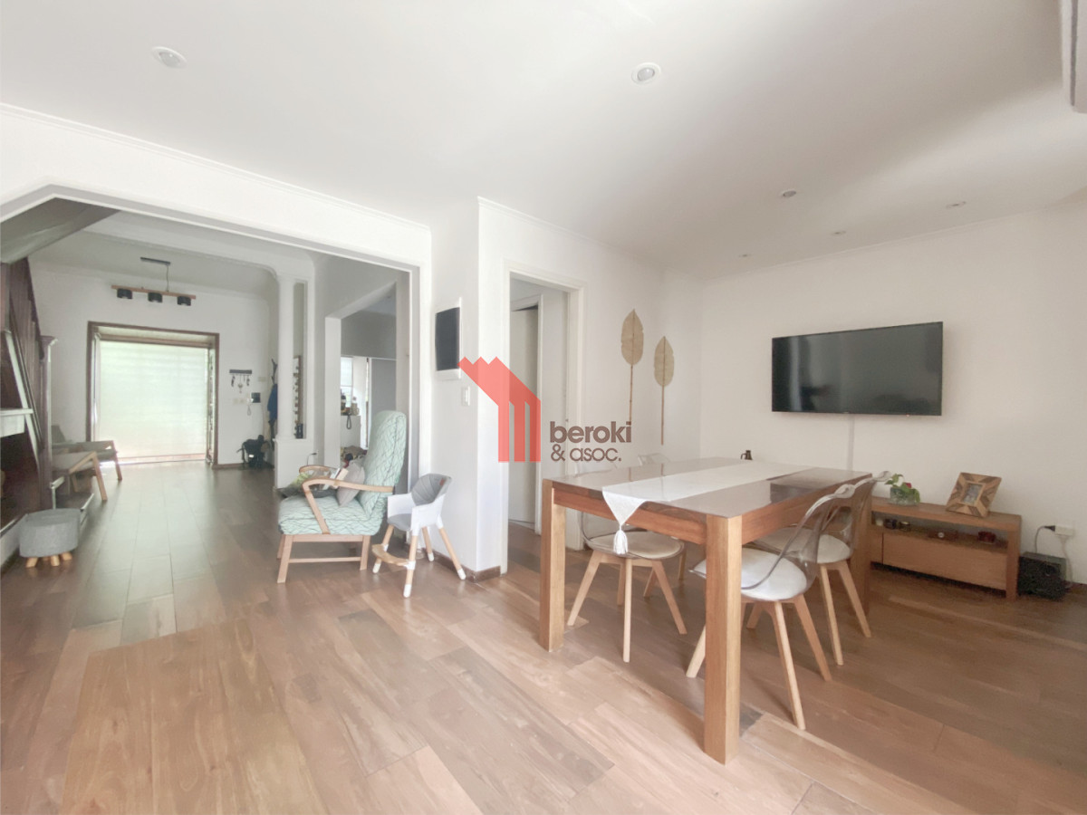 Casa ID.115 - Venta Casa Malvin 4 Dormitorios 3 Baños Garage