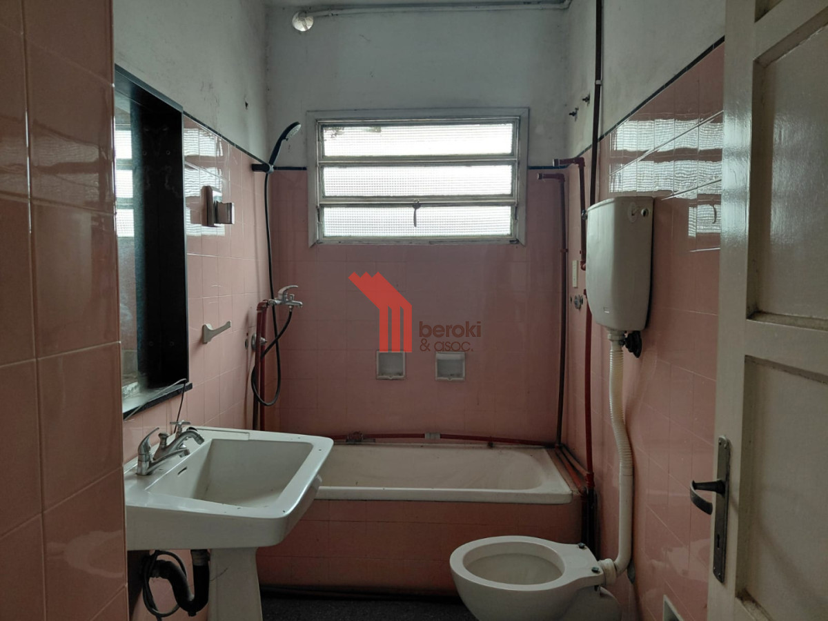 Casa ID.194 - Venta casa 3 dormitorios, 2 baños, Sayago