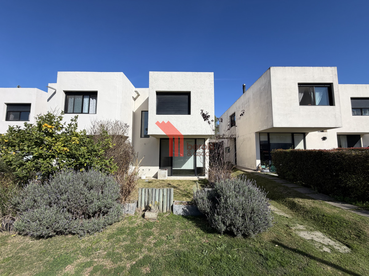 Casa ID.267 - Casa en venta 3D en Complejo Vitta - Solymar Norte