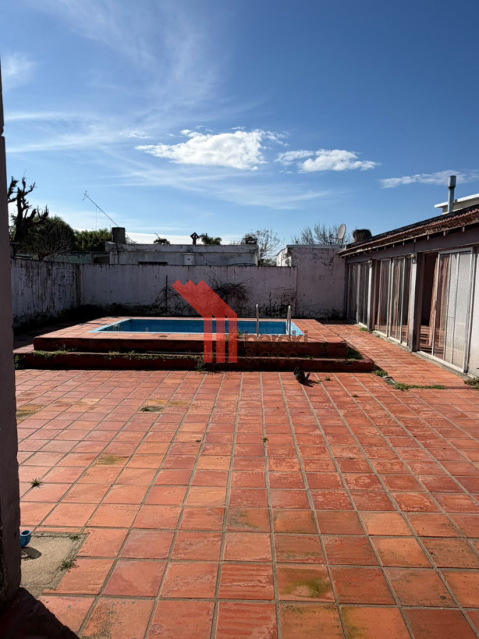 Casa ID.266 - VENTA CASA PADRON UNICO SOLYMAR SUR 4 DORMITORIOS 2 BAÑOS 