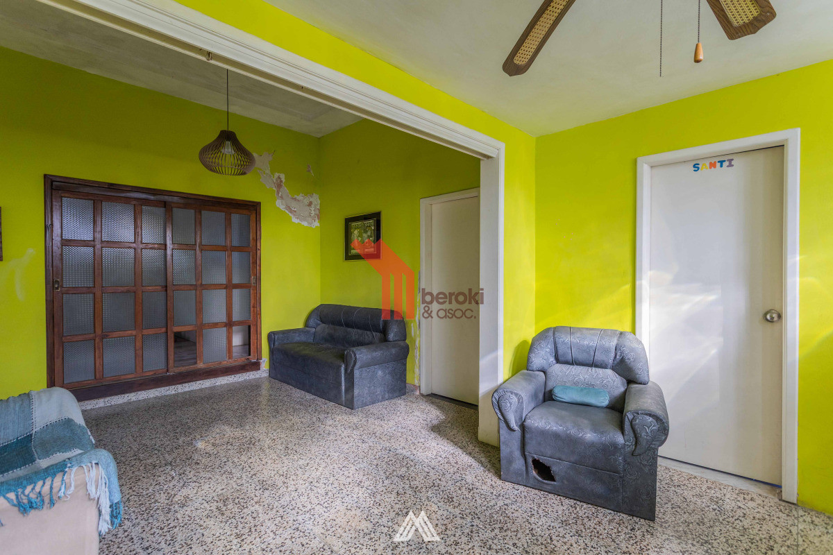 Casa ID.5 - Venta Casa Las Acacias 3 Dormitorios Patio Parrillero Y Garaje X3