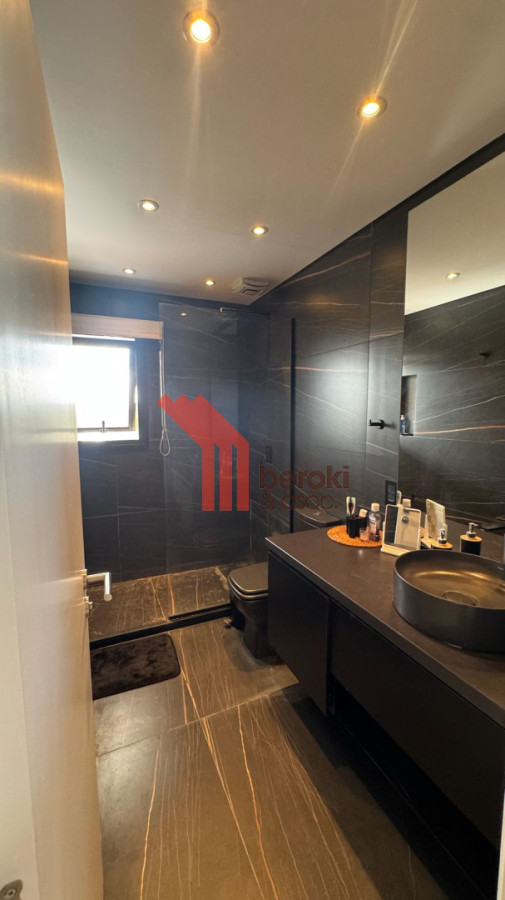 Casa ID.193 - Casa de 4 dormitorios sobre lago en Viñedos de la Tahona - 1.497 m² de terreno