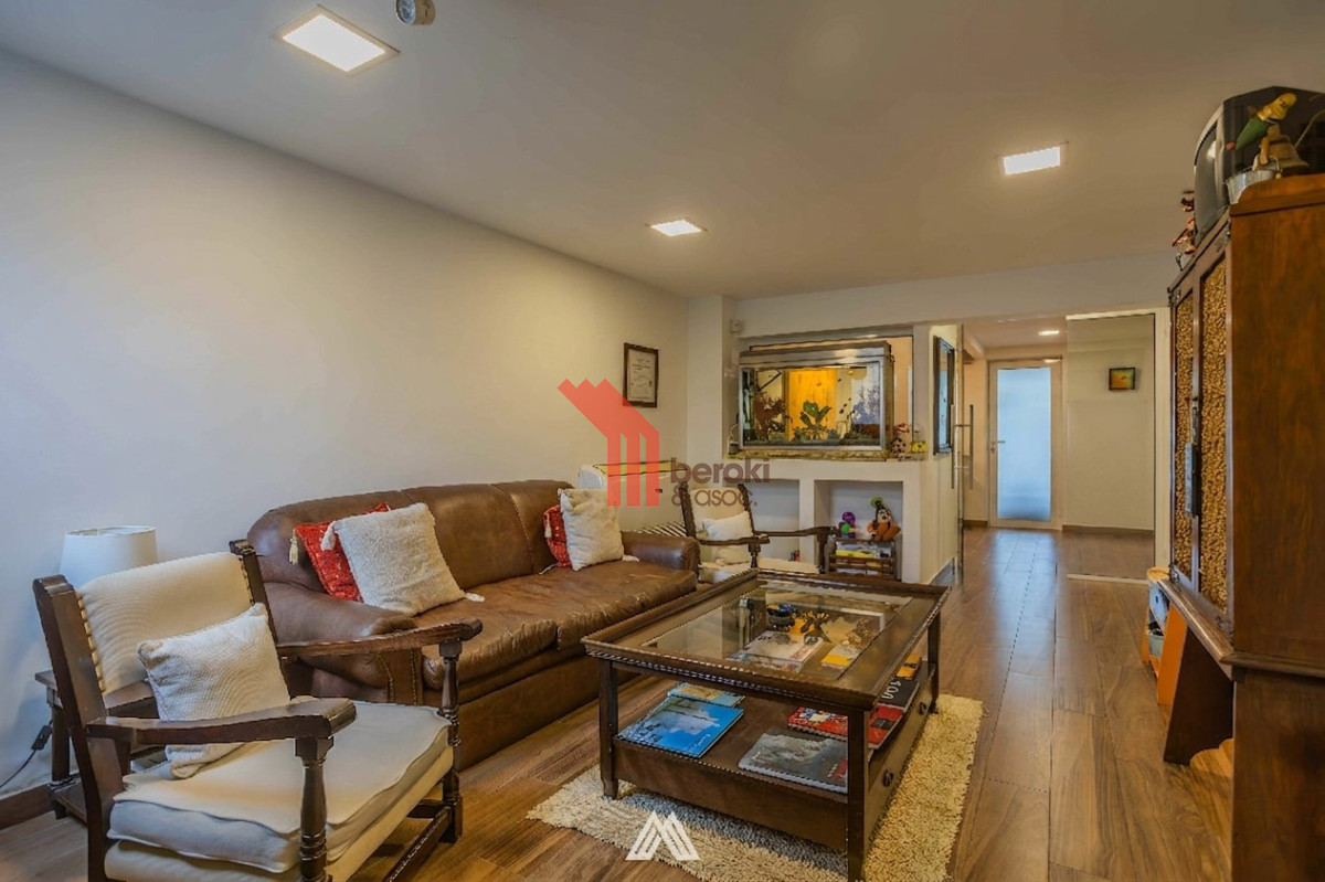 Casa ID.281 - Venta Casa 3 dormitorios Punta Carretas fondo barbacoa y estudio con sala de espera