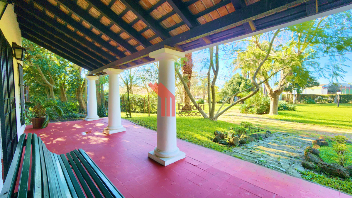Casa ID.257 - Alquiler Casa Quinta Colón 8 Dormitorios