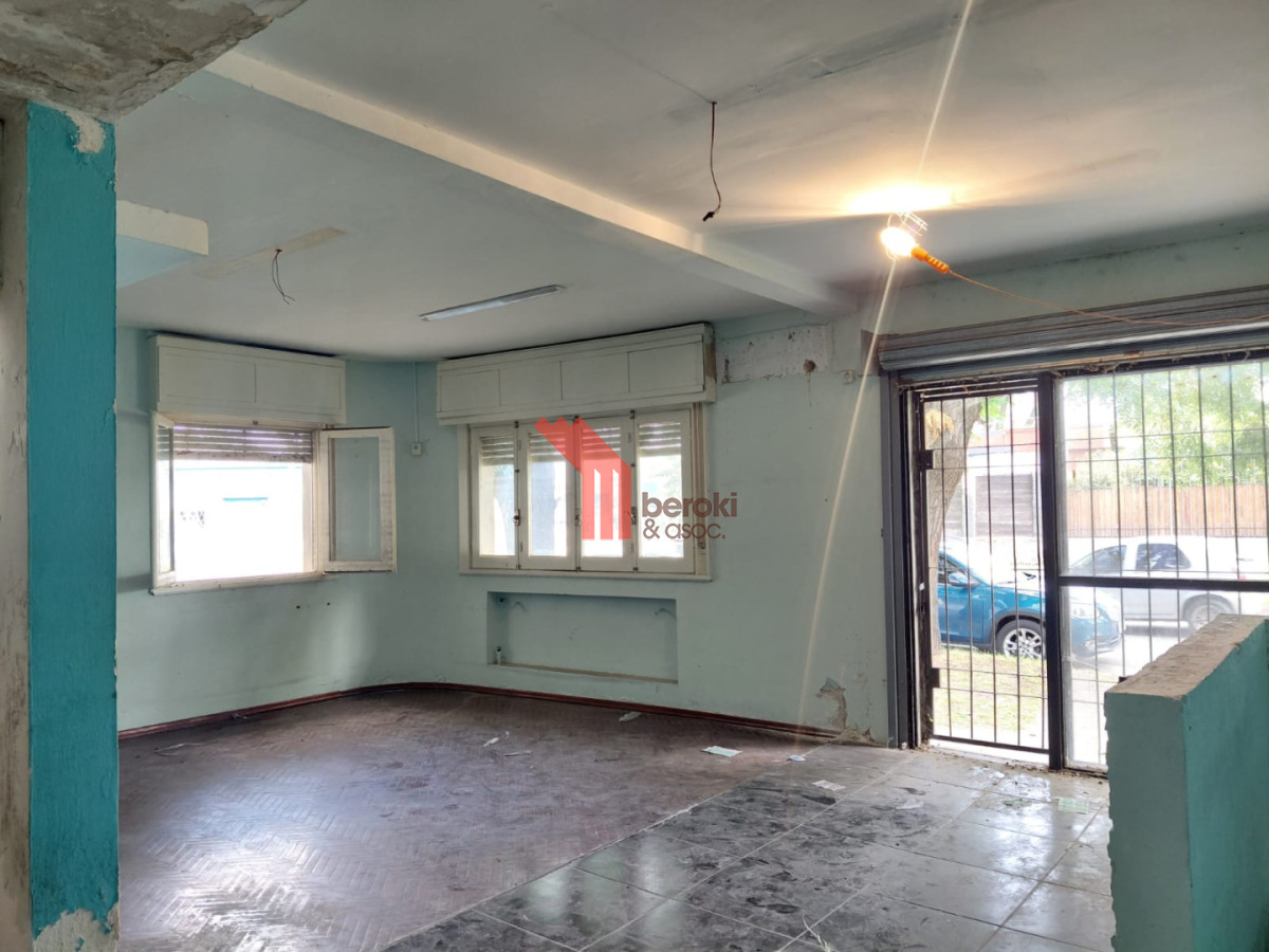 Casa ID.194 - Venta casa 3 dormitorios, 2 baños, Sayago