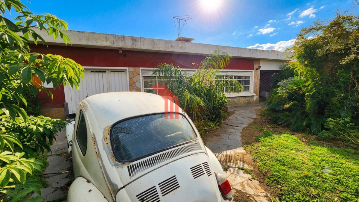 Casa ID.246 - Casa Venta Shangrila Sur 3 Dormitorios 605m2 de Terreno